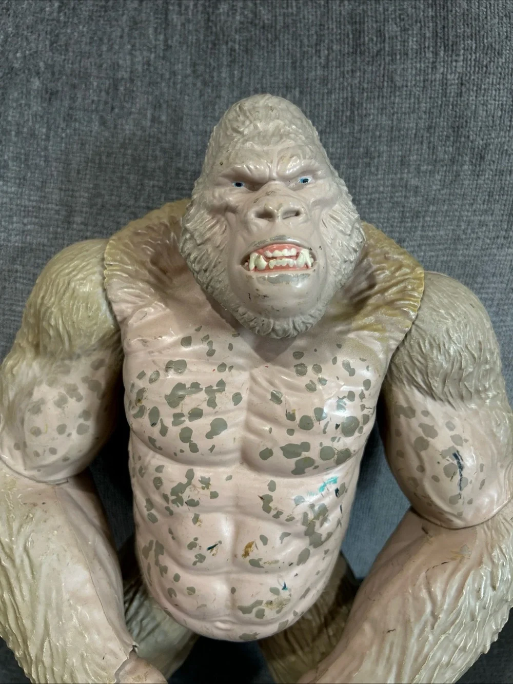 RAMPAGE The Movie 16” Mega George Albino Gorilla Action Figure Toy Articulated